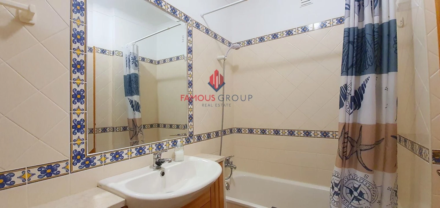 Apartamento T2 para Venda em Alvor Foto 16