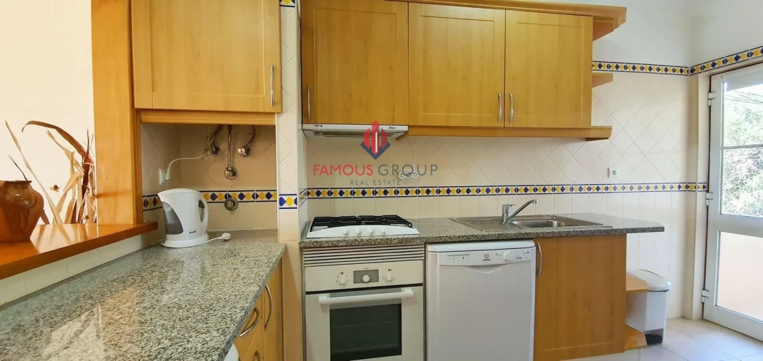 Apartamento T2 para Venda em Alvor Foto 10