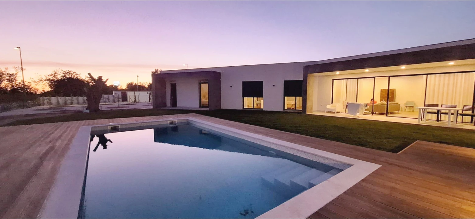 Moradia T3 para Venda em Lagoa e Carvoeiro Foto 1