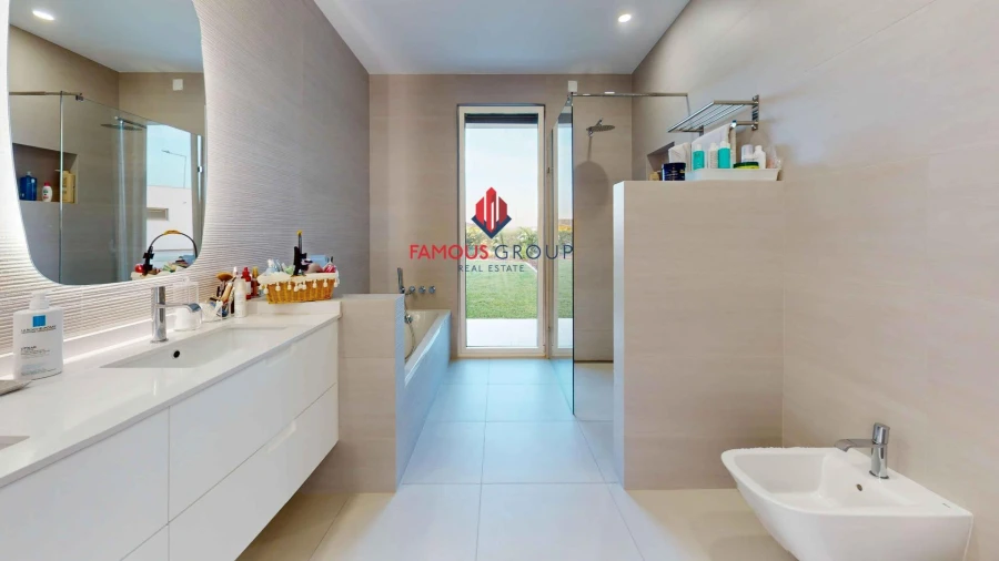 Moradia T3 para Venda em Lagoa e Carvoeiro Foto 37