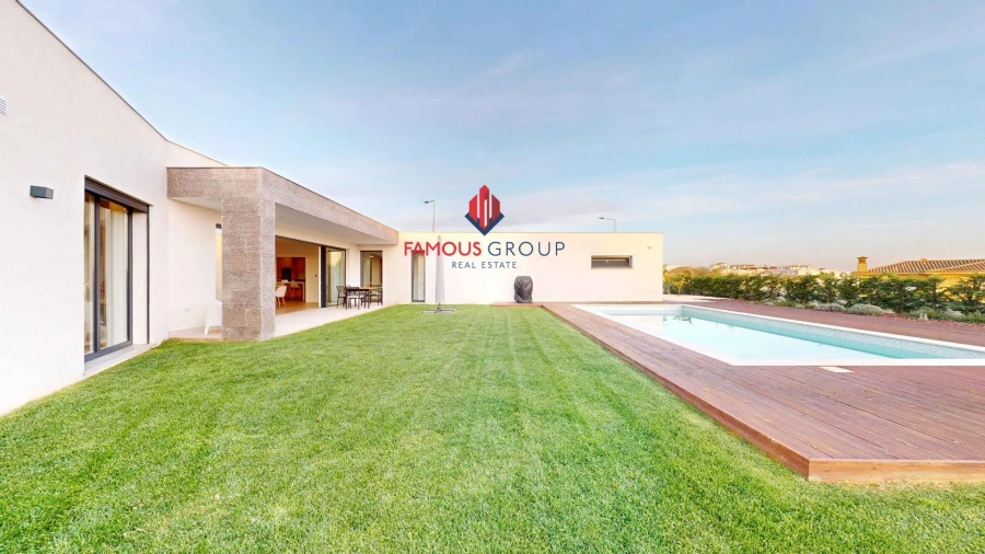 Moradia T3 para Venda em Lagoa e Carvoeiro Foto 5