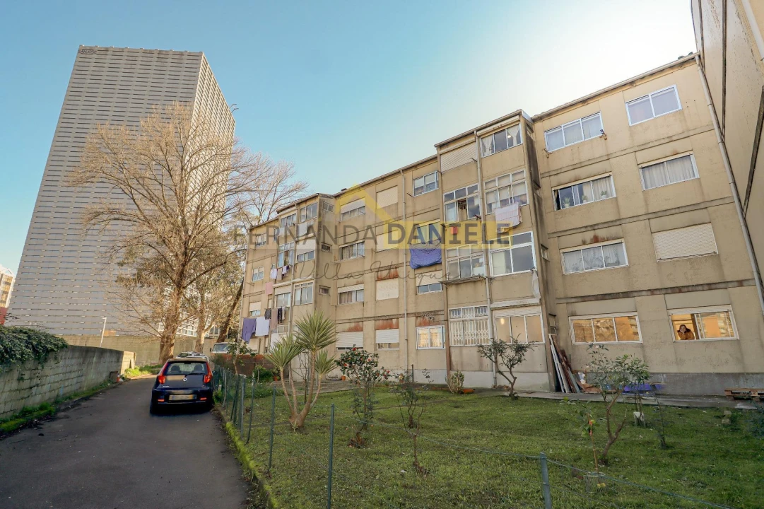 Apartamento T3 para Venda em Lordelo do Ouro e Massarelos Foto 21