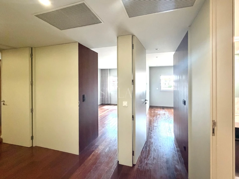 Apartamento T3 para Arrendamento em Canidelo Foto 18