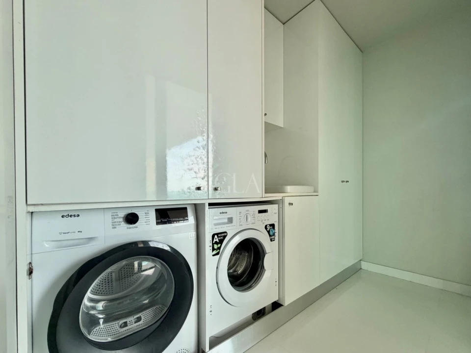 Apartamento T3 para Arrendamento em Canidelo Foto 24