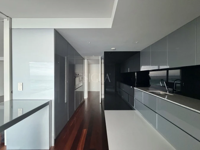 Apartamento T3 para Arrendamento em Canidelo Foto 10