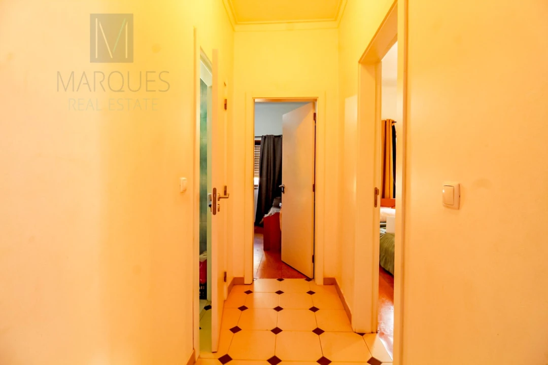 Apartamento T2 para Venda em Laranjeiro e Feijó Foto 15