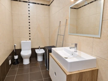 Moradia T3 para Venda em Tavira (Santa Maria e Santiago)