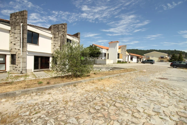 Negócio para Venda em Darque Foto 5