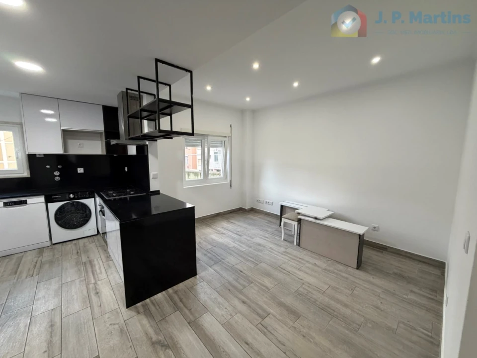 Apartamento T3 para Venda em Baixa da Banheira e Vale da Amoreira Foto 9