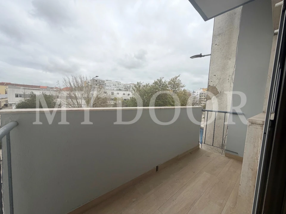 Apartamento T2 para Venda em Alto do Seixalinho, Santo André e Verderena Foto 11