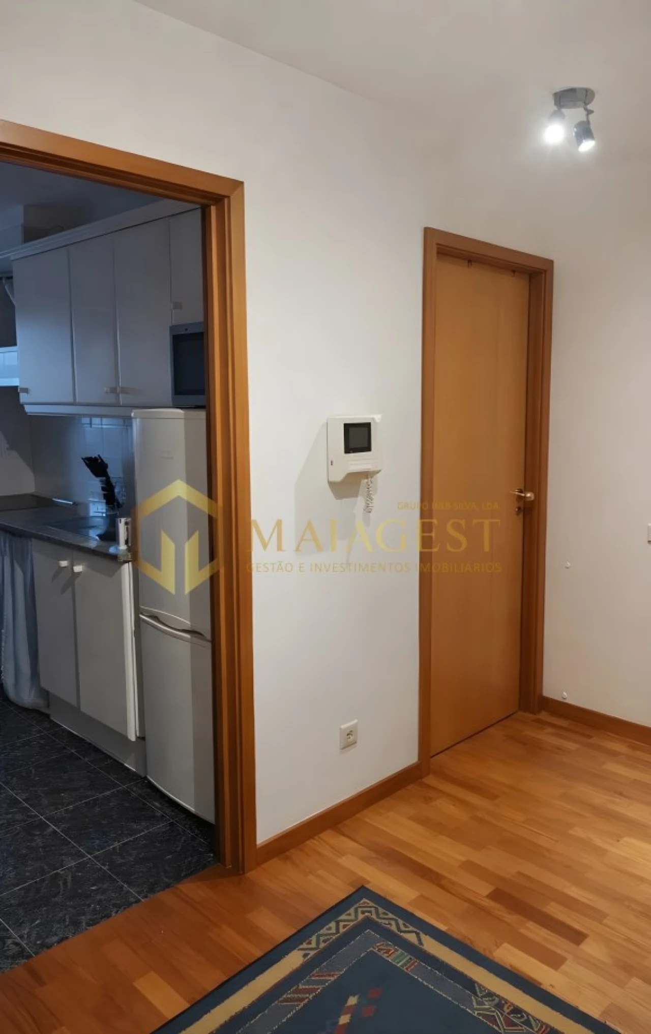 Apartamento T1 para Arrendamento em Ramalde Foto 2