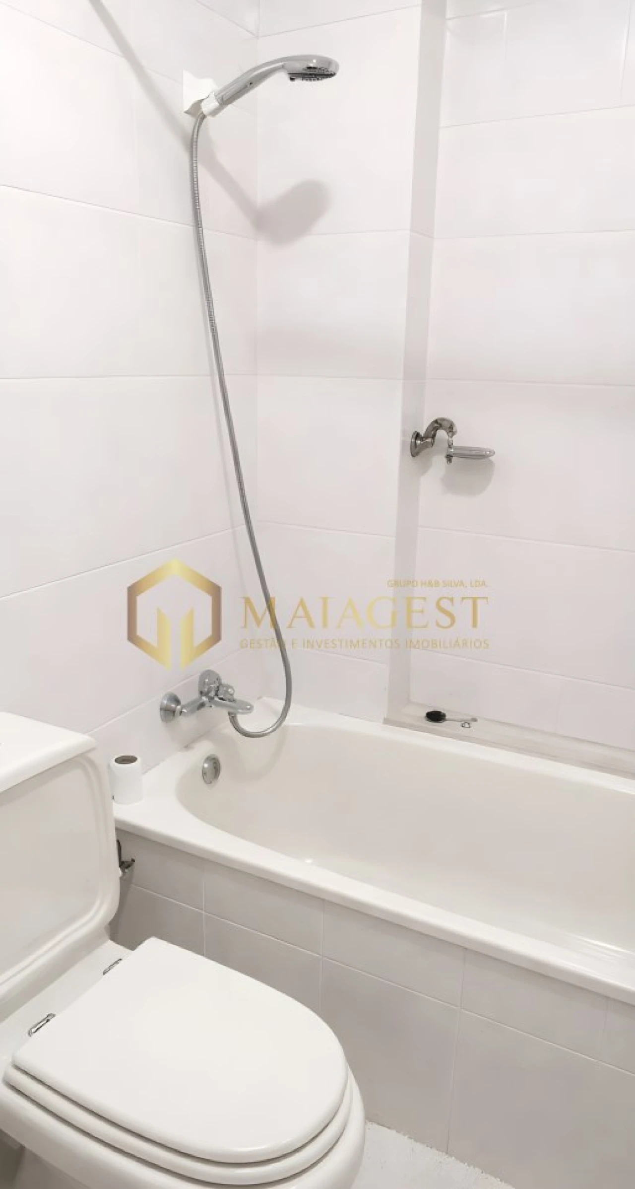 Apartamento T1 para Arrendamento em Ramalde Foto 9