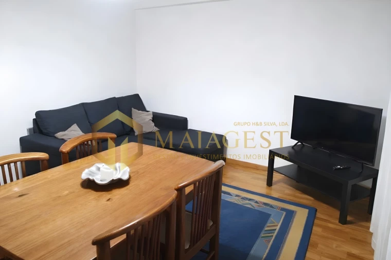 Apartamento T1 para Arrendamento em Ramalde Foto 5