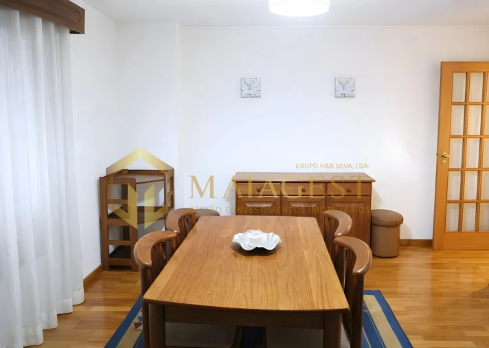 Apartamento T1 para Arrendamento em Ramalde Foto 6