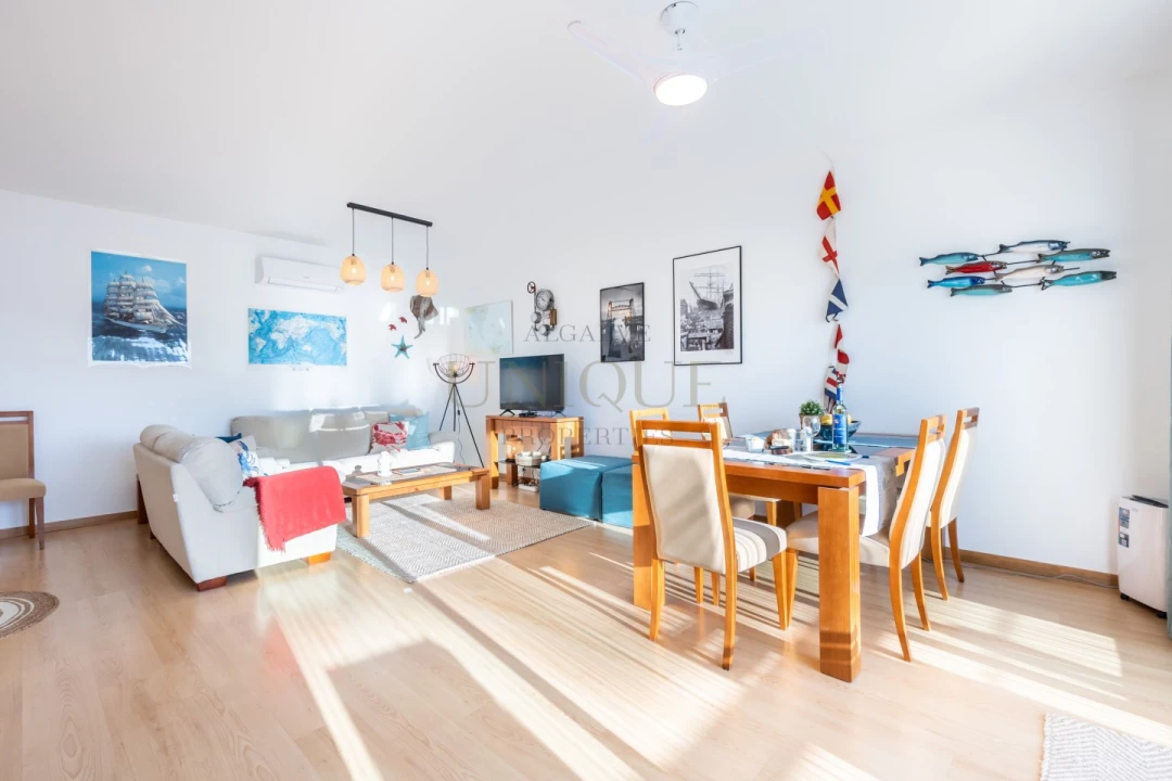 Apartamento T1 para Venda em Lagos (São Sebastião e Santa Maria) Foto 4