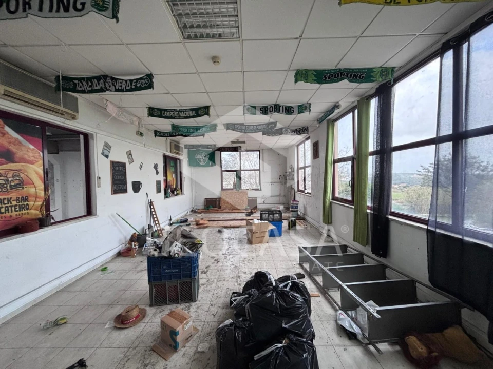 Armazém para Venda em Rio de Mouro Foto 7