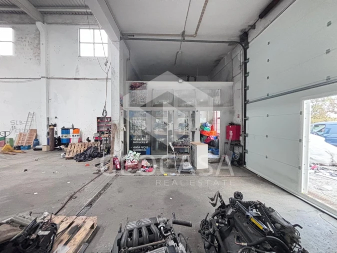 Armazém para Venda em Rio de Mouro Foto 5