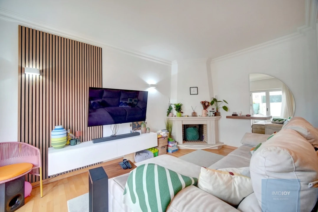 Apartamento T2 para Venda em Alcabideche Foto 4