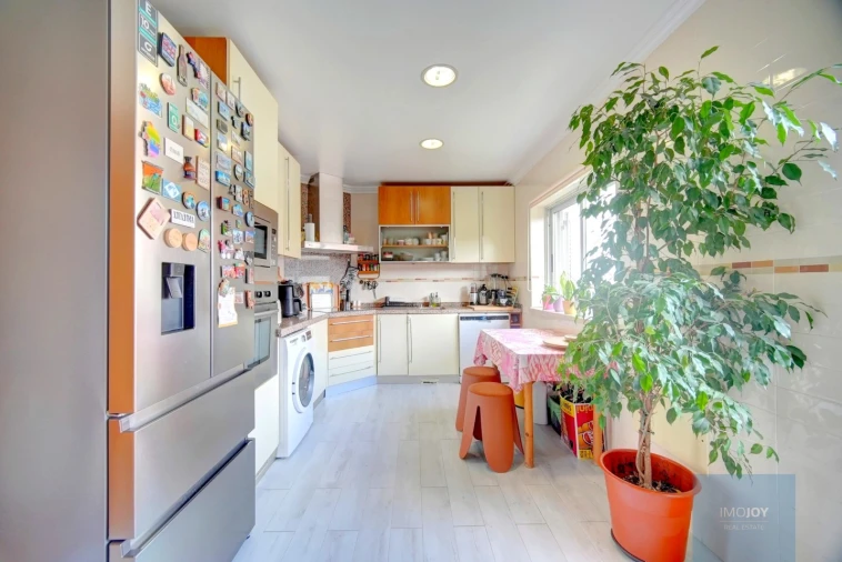 Apartamento T2 para Venda em Alcabideche Foto 9