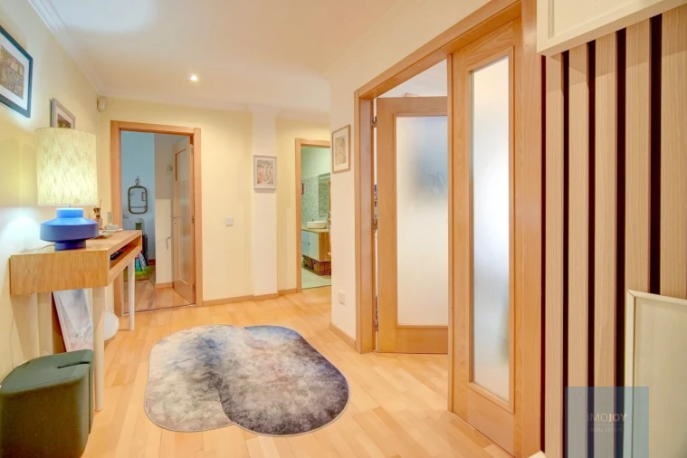 Apartamento T2 para Venda em Alcabideche Foto 11