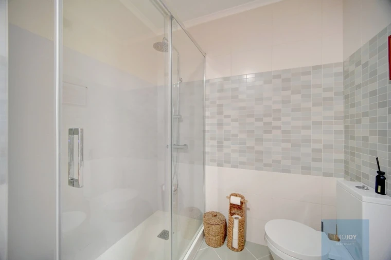 Apartamento T2 para Venda em Alcabideche Foto 15