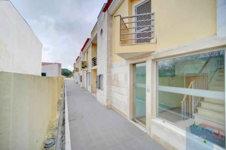 Apartamento T2 para Venda em Alcabideche Foto 26
