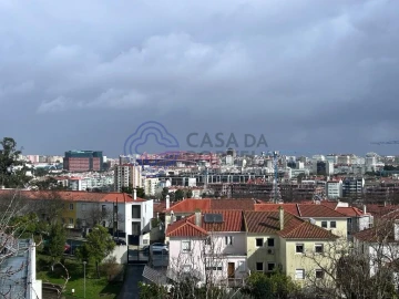 Apartamento T3 para Venda em Benfica