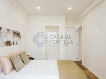 Apartamento T3 para Venda em Benfica
