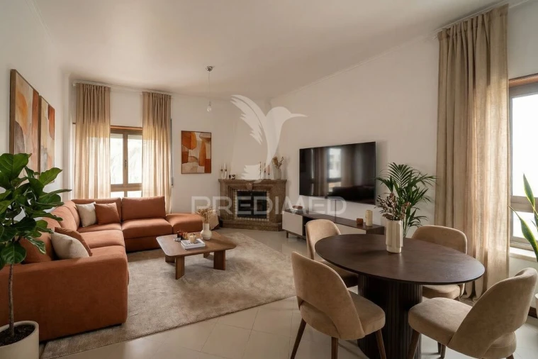 Apartamento T4 para Venda em Águas Livres Foto 14