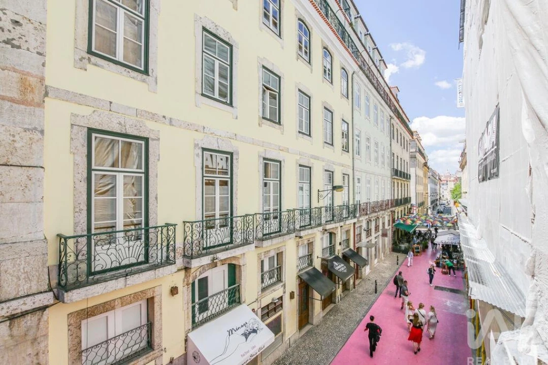 Apartamento T2 para Venda em Misericórdia Foto 35