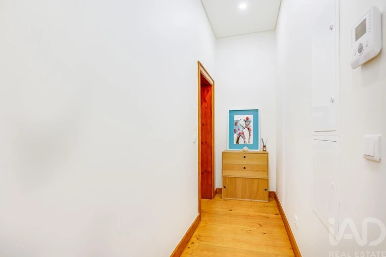 Apartamento T2 para Venda em Misericórdia Foto 3