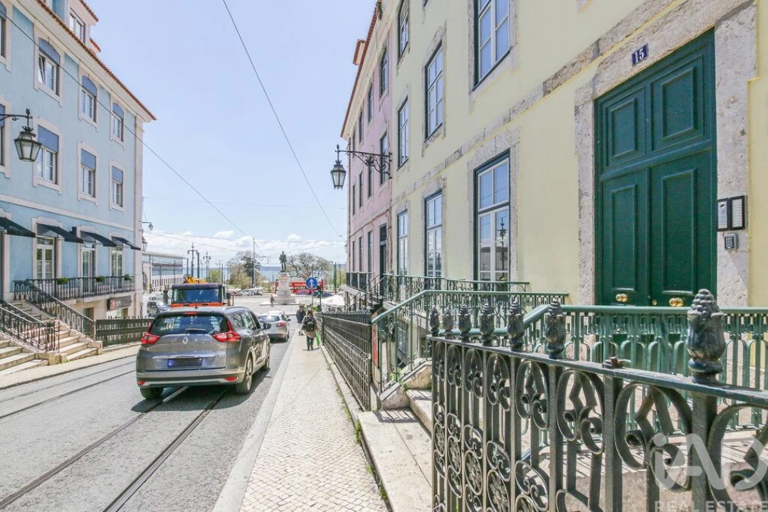 Apartamento T2 para Venda em Misericórdia Foto 36
