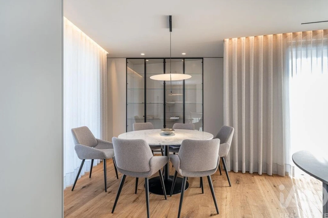 Apartamento T1 para Venda em São Felix da Marinha Foto 7