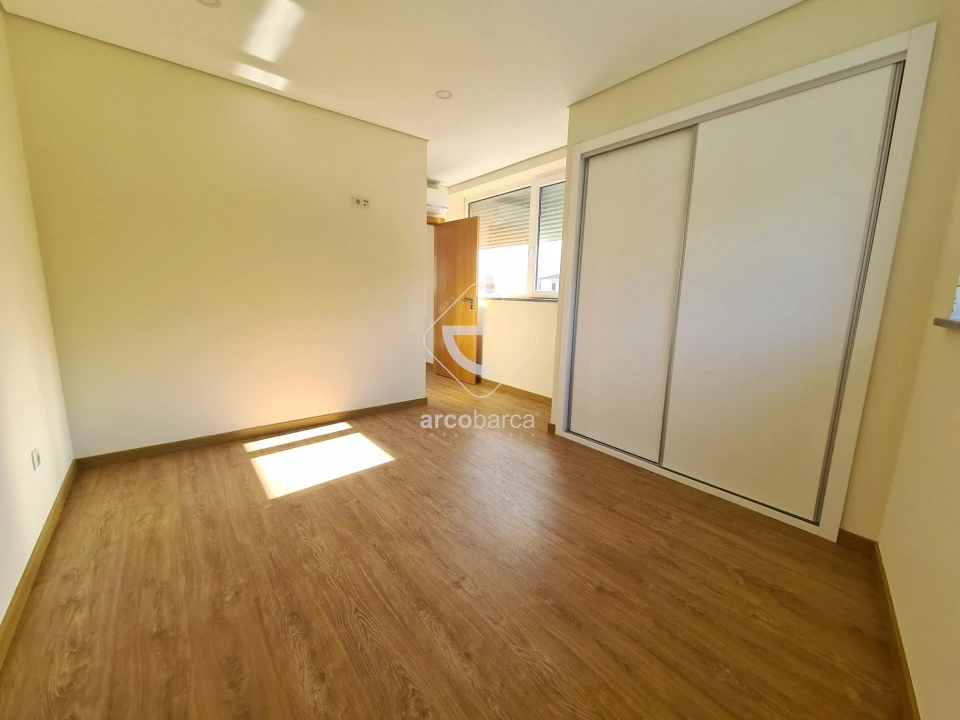 Apartamento T1 para Venda em Arcos de Valdevez (São Paio) e Giela Foto 5