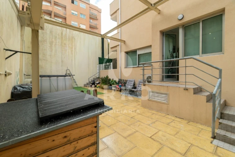 Apartamento T2 para Venda em Fânzeres e São Pedro da Cova Foto 17