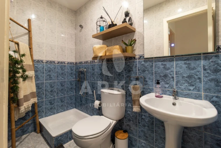 Apartamento T2 para Venda em Fânzeres e São Pedro da Cova Foto 16