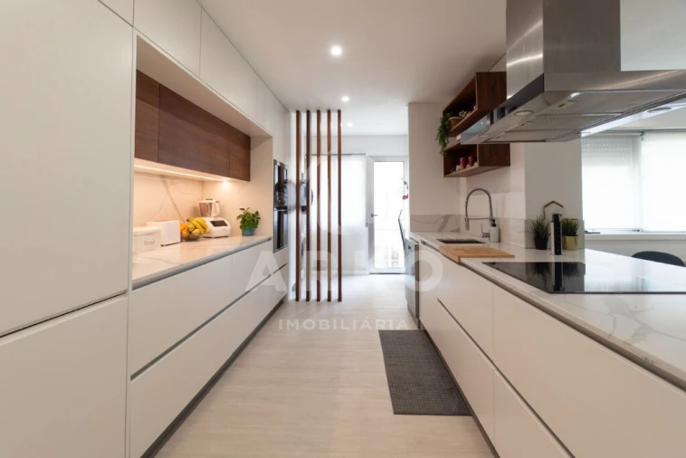 Apartamento T2 para Venda em Fânzeres e São Pedro da Cova Foto 7