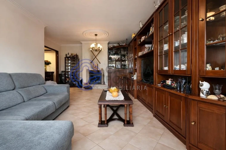 Apartamento T2 para Venda em Santa Maria da Feira, Travanca, Sanfins e Espargo Foto 6