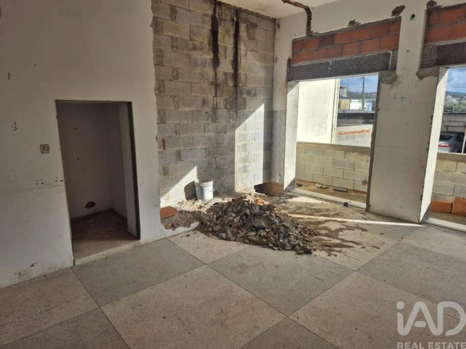 Loja para Venda em Bougado (São Martinho e Santiago) Foto 11