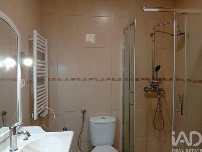 Moradia T3 para Venda em São Pedro Foto 26