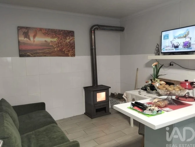 Moradia T3 para Venda em São Pedro Foto 6