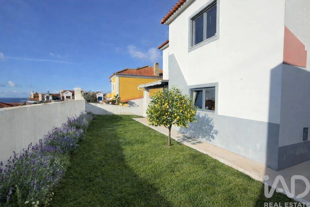 Moradia T4 para Venda em Santo Isidoro Foto 4