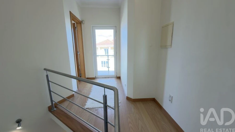 Moradia T4 para Venda em Santo Isidoro Foto 18