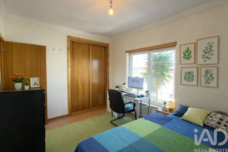 Moradia T4 para Venda em Santo Isidoro Foto 14