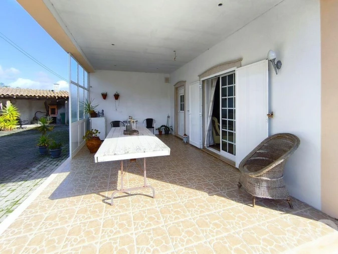 Moradia T3 para Venda em Lamas Foto 25