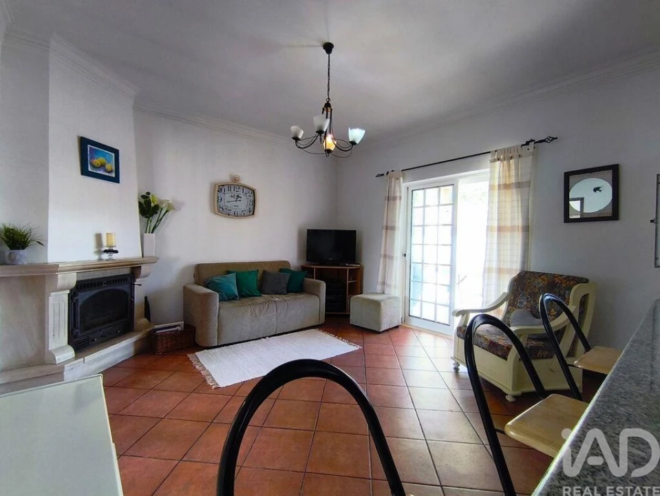 Moradia T3 para Venda em Lamas Foto 7