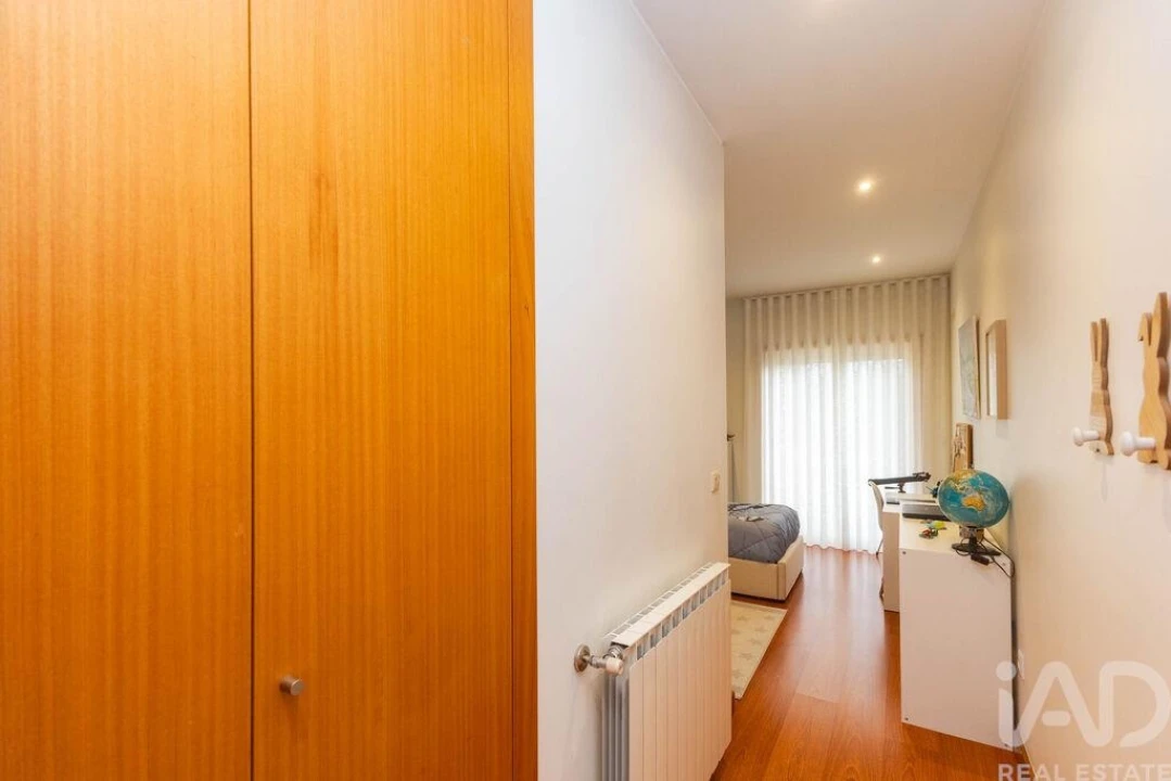 Moradia T4 para Venda em Alfena Foto 21