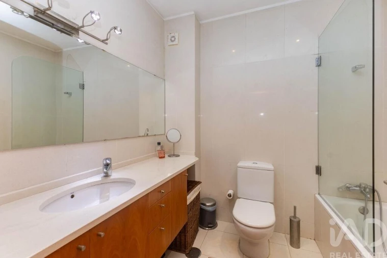 Moradia T4 para Venda em Alfena Foto 17