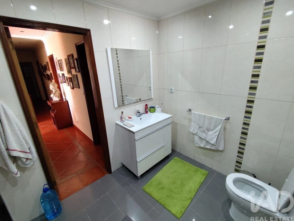 Quinta T4 para Venda em Midões Foto 33