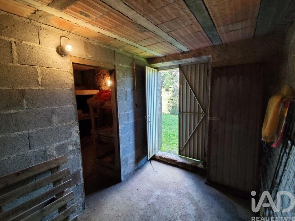 Quinta T4 para Venda em Midões Foto 22